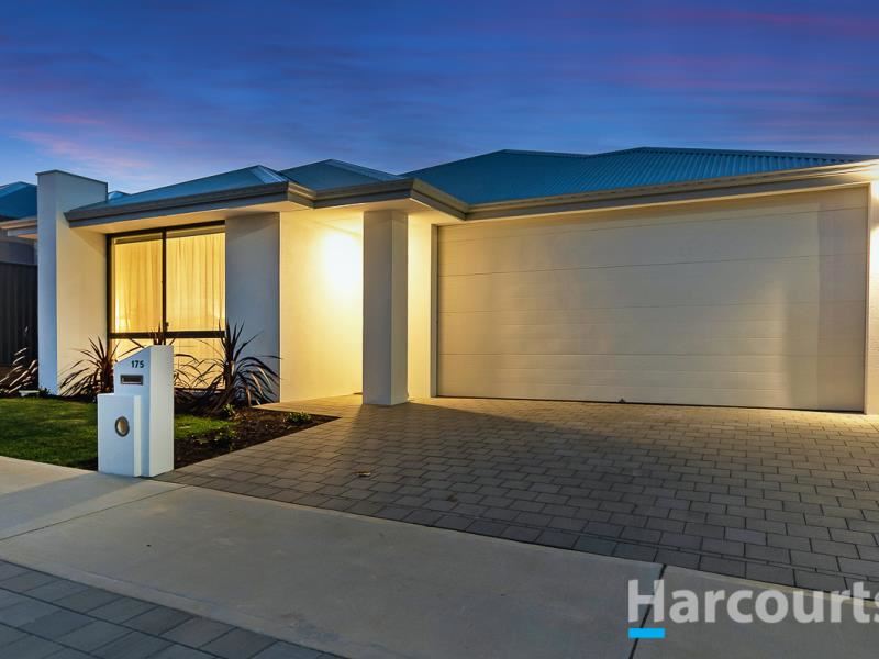 175 Aviator Boulevard, Clarkson
