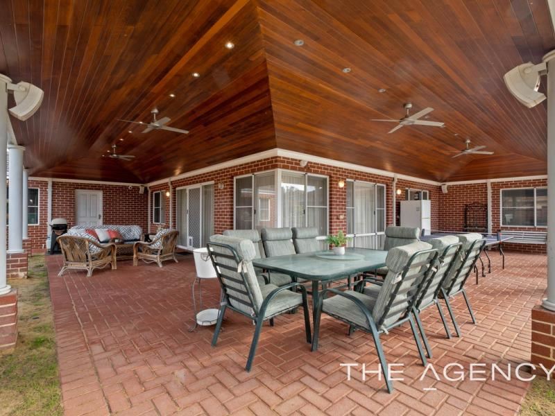 2 Elm Place, Helena Valley