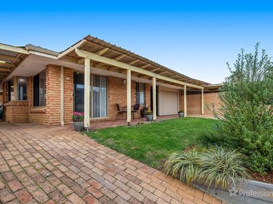 1/7 Kilkenny Gardens, Halls Head WA 6210