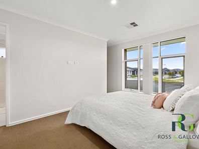 23 Aventurine Road, Treeby WA 6164