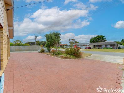 18 Forrester Road, Safety Bay WA 6169