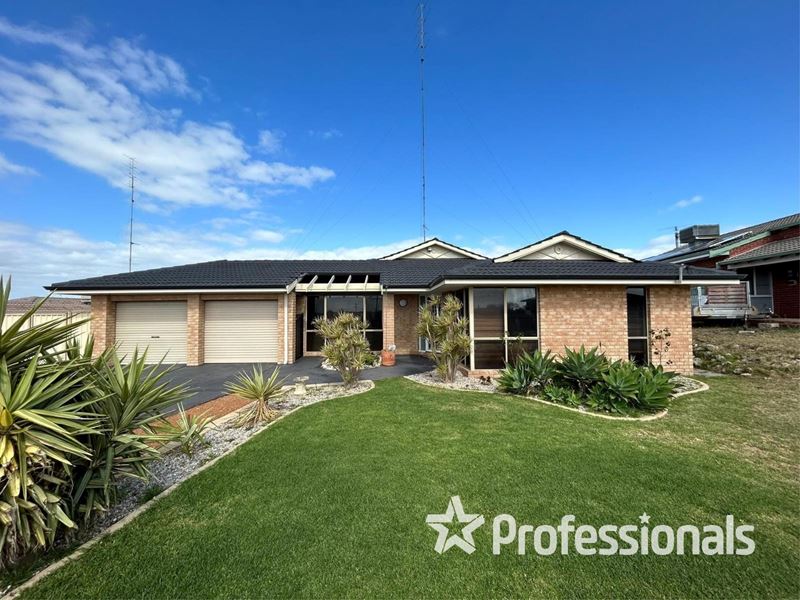 40 Barnes Avenue, Australind WA 6233