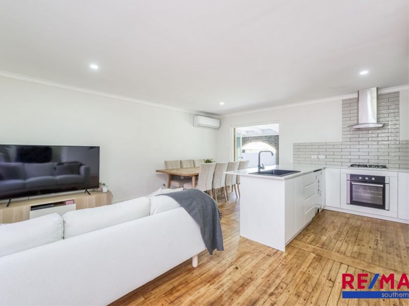 516 High Road, Lynwood