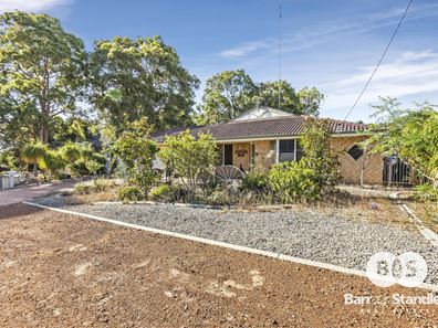 27 Alexander Drive, Waroona WA 6215