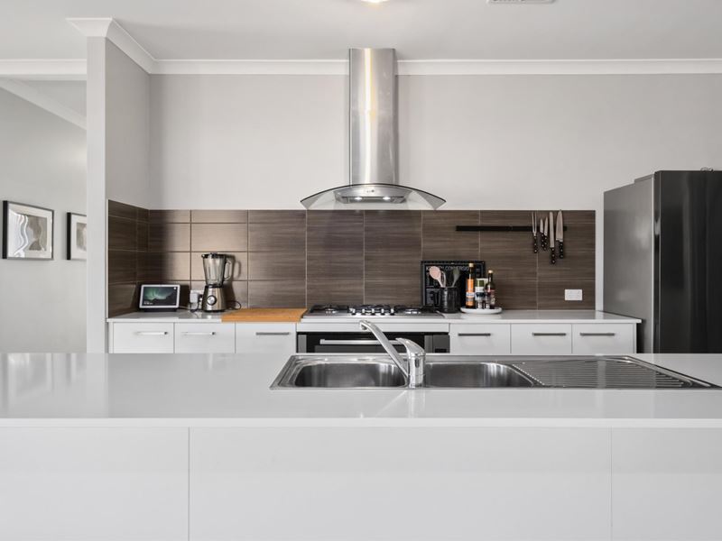 25 Sedge Way, Helena Valley