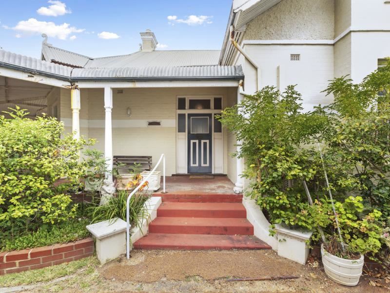 27 Bernard Street, Claremont
