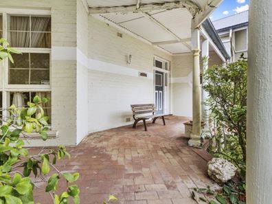 27 Bernard Street, Claremont WA 6010