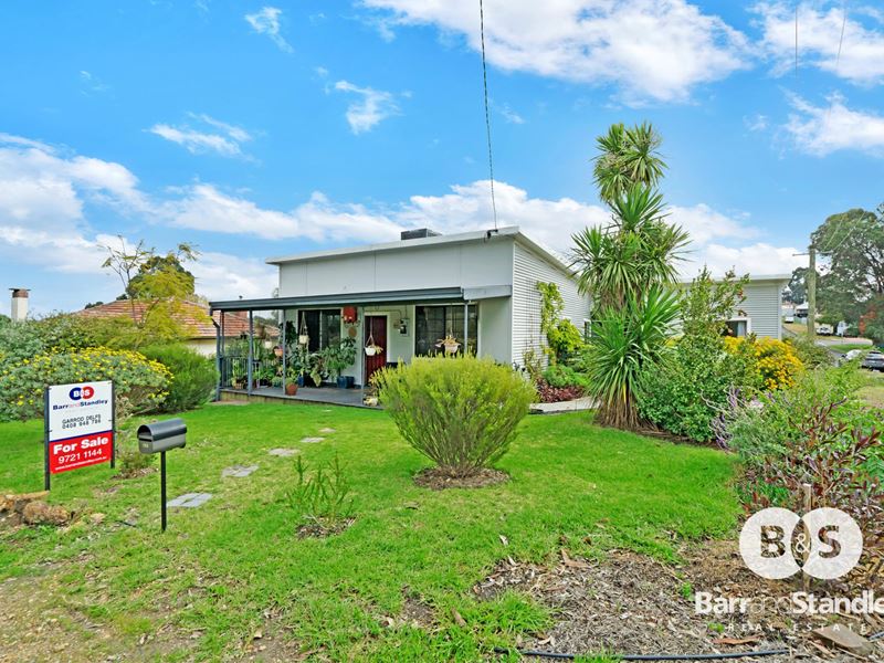 193 Steere Street North, Collie