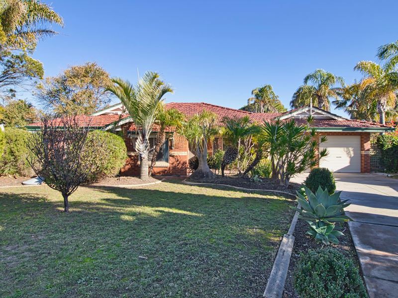 7 Brae Court, Cooloongup WA 6168