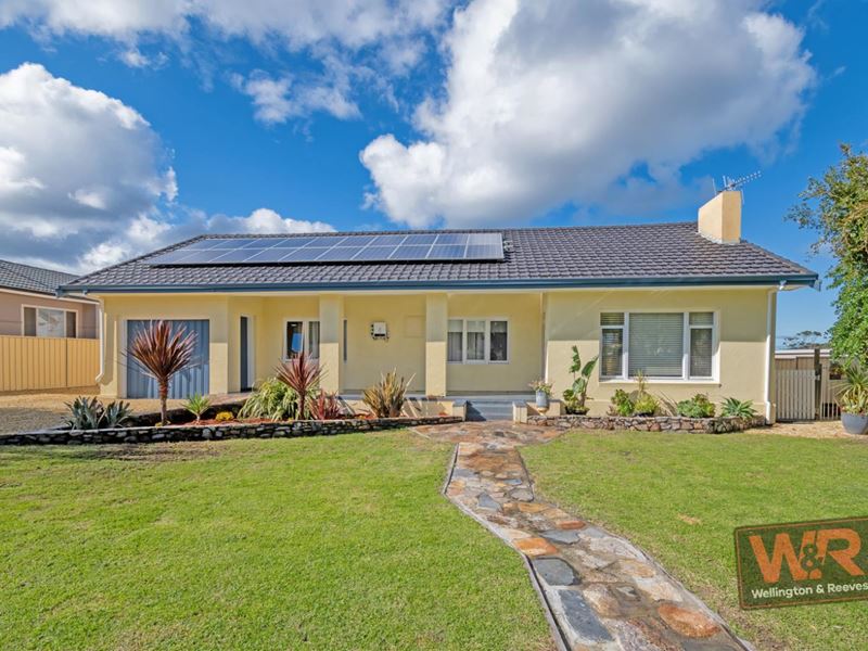 22 McLeod Street, Mira Mar