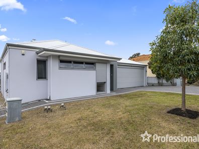 54A Storrington Crescent, Westminster WA 6061