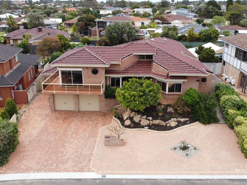 9 Piver Corner, Ocean Reef
