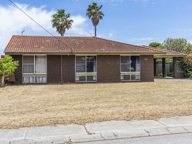 18 Allamanda Way, Forrestfield WA 6058