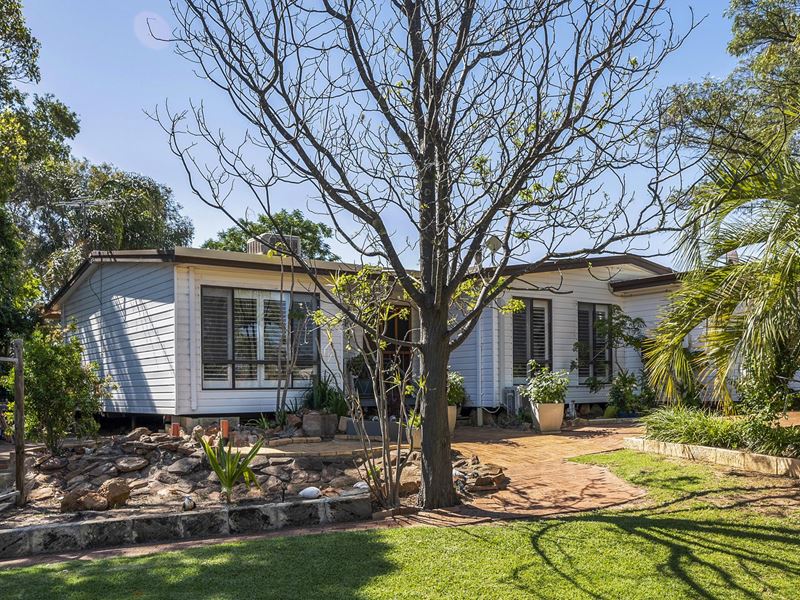 4 Spotters Court, Gingin