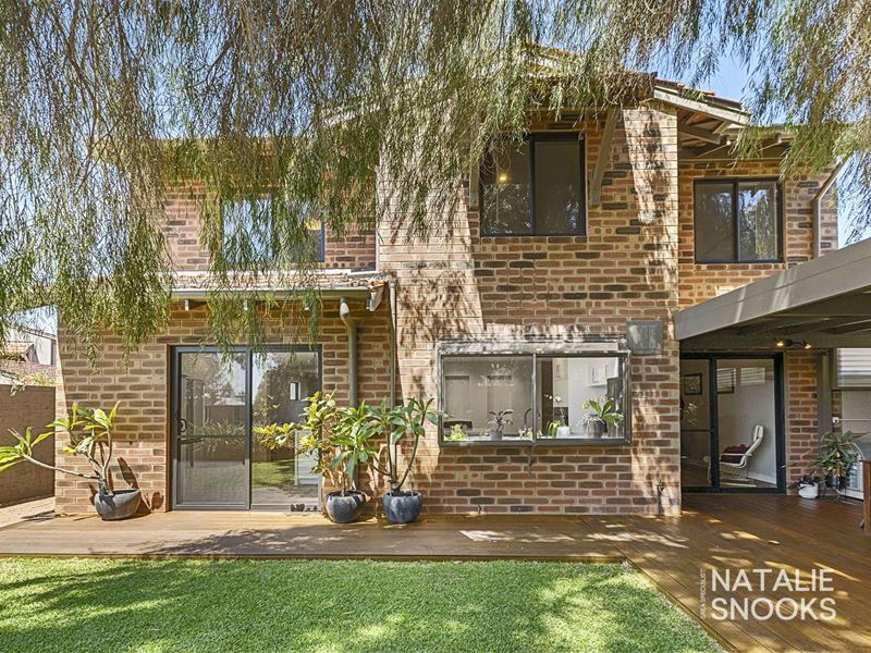 18/16 Perina Way, City Beach