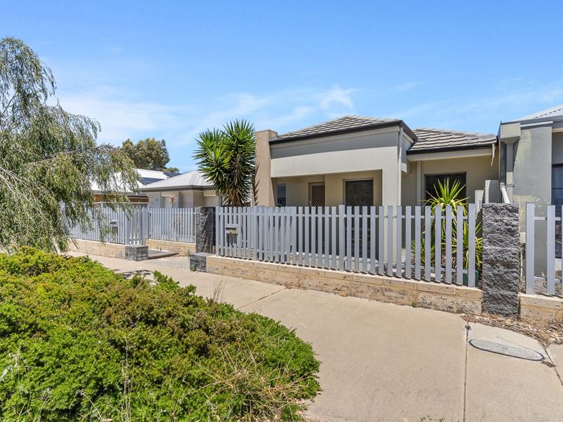 103 Thundelarra Drive, Golden Bay