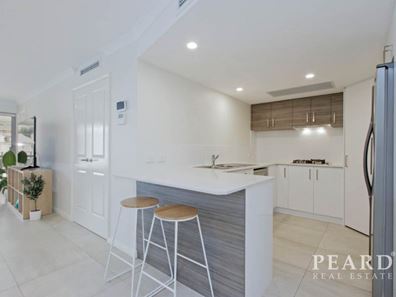 1/57 Pearl Parade, Scarborough WA 6019