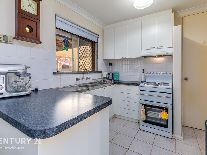 10 Mintern Court, Thornlie