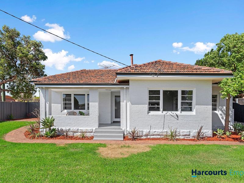 1a Hazel Avenue, Woodlands