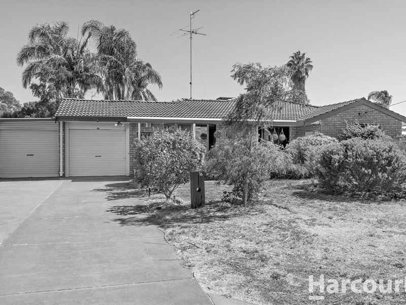 16 Darling Way, Greenfields