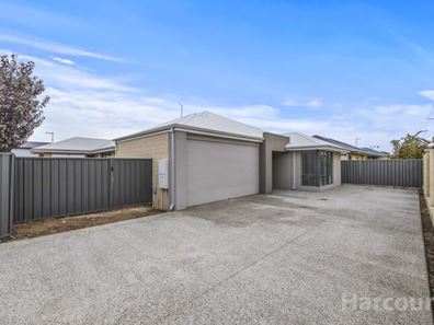 23 Moscato Way, Woodvale WA 6026