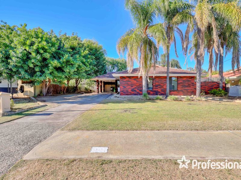 6 Bamshill Place, Thornlie WA 6108