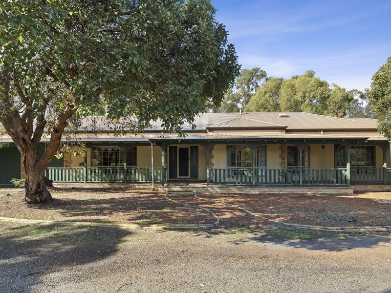 100 Amarillo Drive, Karnup WA 6176