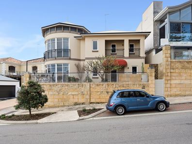 20 Swansea Promenade, Mindarie WA 6030