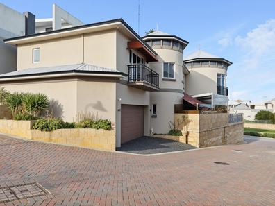 20 Swansea Promenade, Mindarie WA 6030