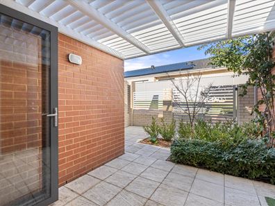 13C Challenger Place, Melville WA 6156