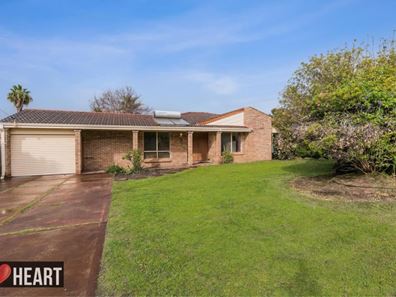 4 Parkway Road, Bibra Lake WA 6163