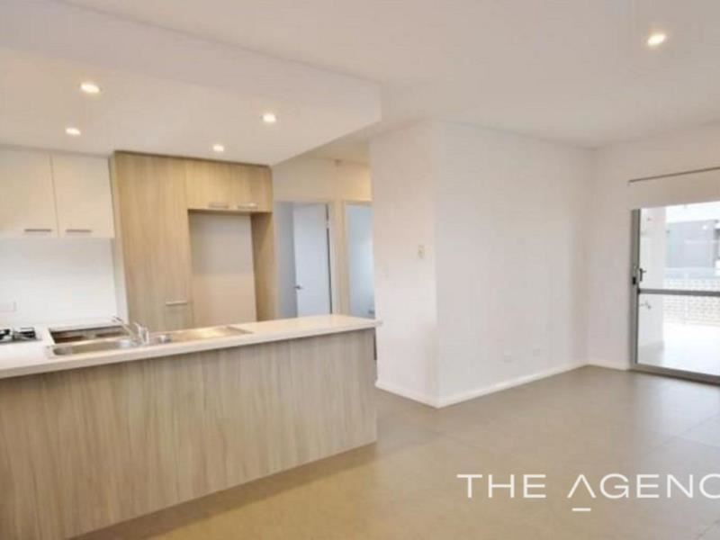 6/47 Mathoura Street, Midland