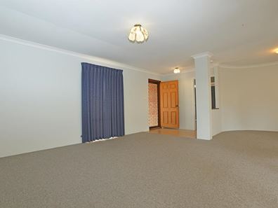 2/70 Point Walter Road, Bicton WA 6157