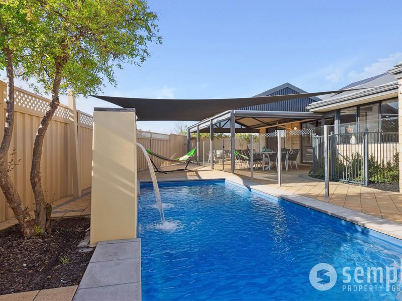 3 Bellinger Place, Success WA 6164