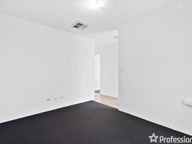 43 Lazuli Rise, Wellard WA 6170