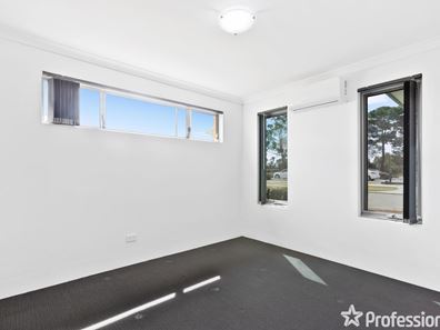 43 Lazuli Rise, Wellard WA 6170