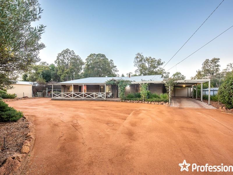 6 Parkland Road, Stoneville