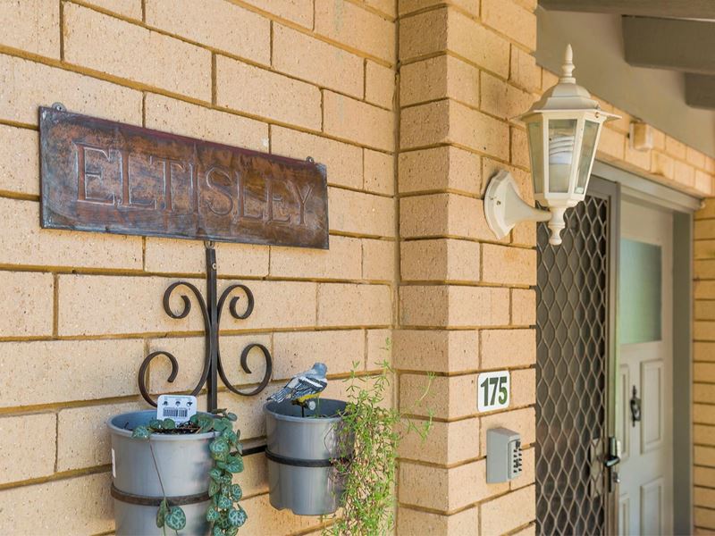 175/45 Berkshire Rd, Forrestfield WA 6058