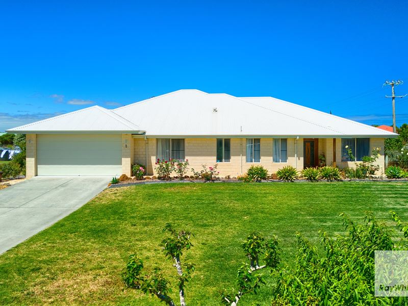 2 Bylund Way, Mckail WA 6330