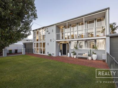 15 Winsham Road, Karrinyup WA 6018