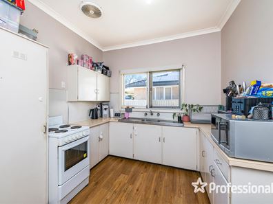 25 Garrick Way, Balga WA 6061