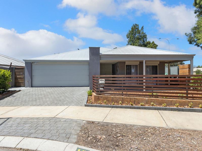 10 Bosbaan Place, Champion Lakes WA 6111