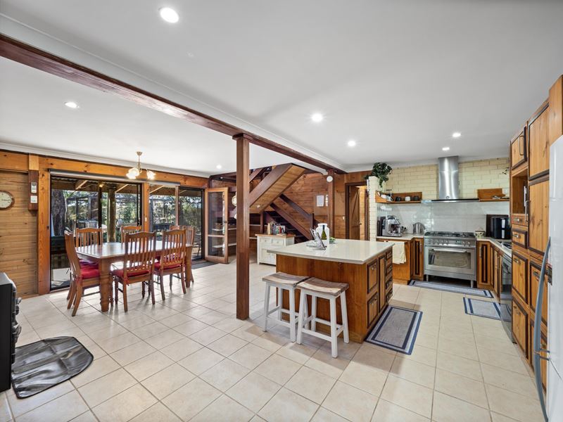32 Dalton Way, Molloy Island WA 6290