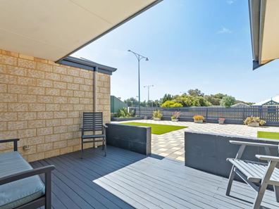 32 Sugarloaf Close, Merriwa WA 6030