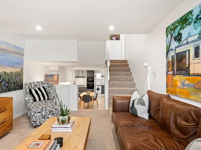 4/107 Melville Parade, Como WA 6152