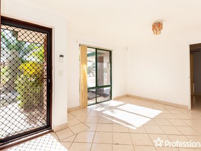 66 Poad Street, Seville Grove WA 6112