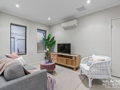 4/22 Wooramel Way, Nollamara WA 6061