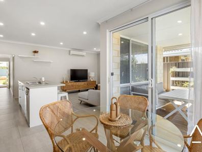 4 Grafton Street, Craigie WA 6025