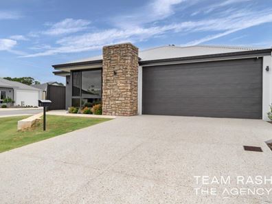 1 Cedarleaf Grange, Dayton WA 6055