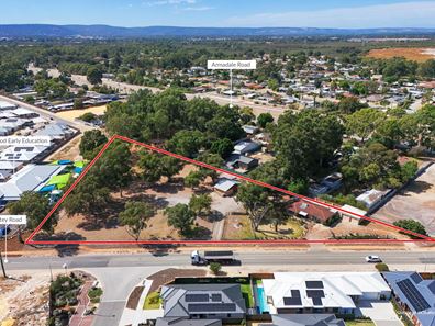 16 Anstey Road, Forrestdale WA 6112